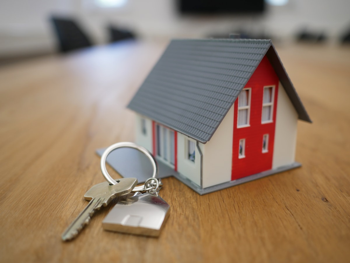 Keys handed over on a new Only Homes property