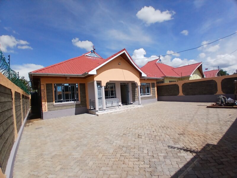 HOUSE ON SALE IN RUIRU MUGUTHA NEWLY BUILT 3 BEDROOM ALL ENSUITE