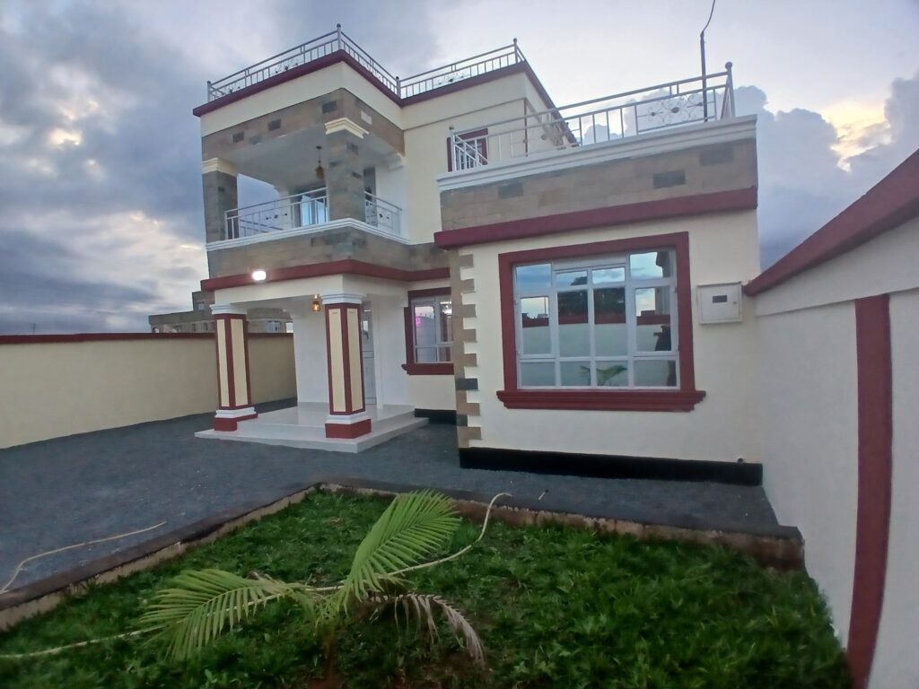 MODERN LIVING NEWLY BUILT HOUSE ON SALE 4 BEDROOM ALL ENSUITE